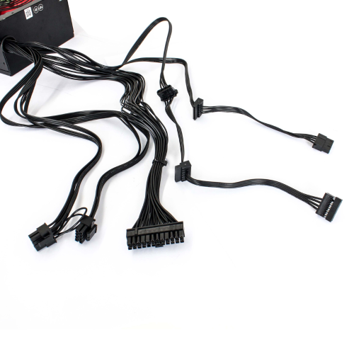 Блок живлення GAMEMAX GM-700B в Ноутбукер.ua фото 5
